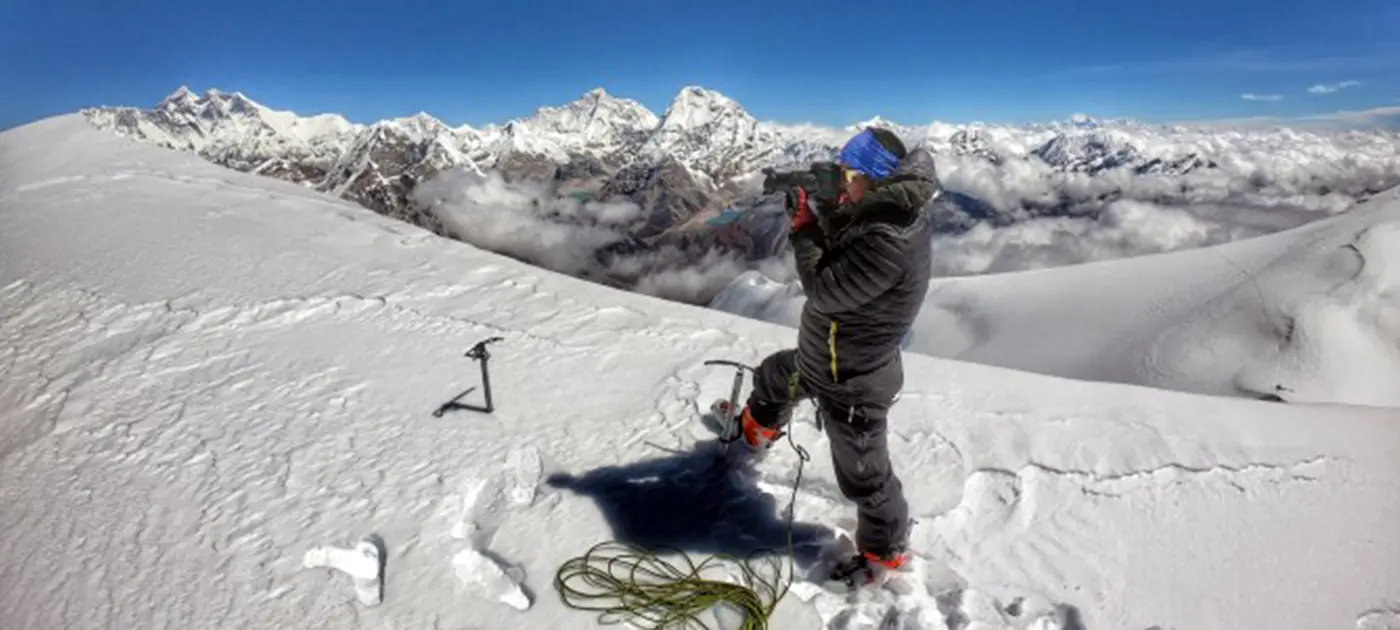 Best Time to Climb Mera Peak